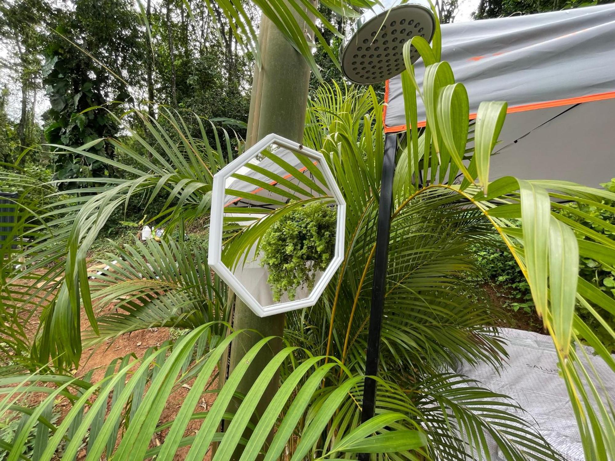 La Comarca River Glamping Dome Near Manuel Antonio Esterno foto