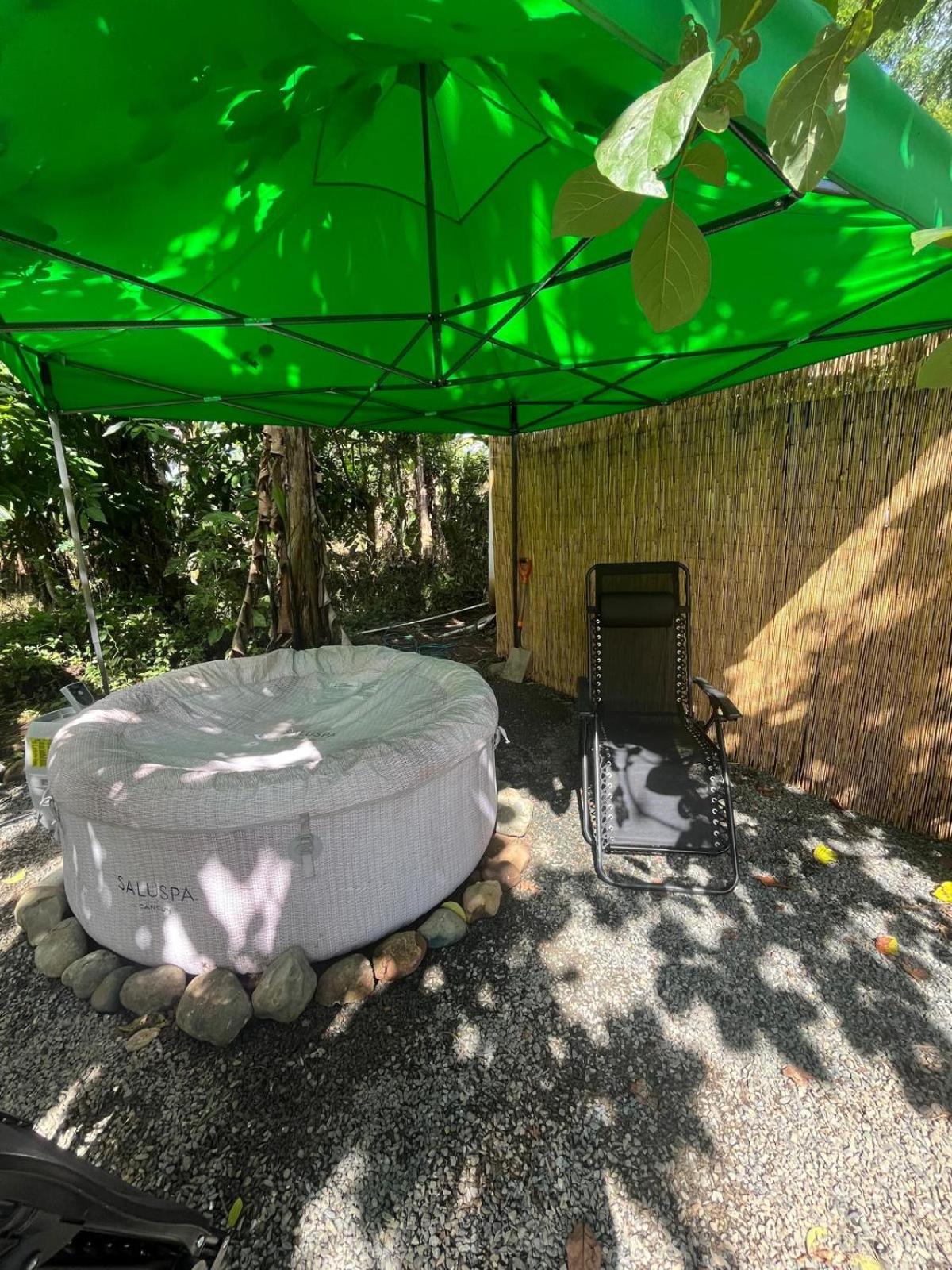 La Comarca River Glamping Dome Near Manuel Antonio Esterno foto