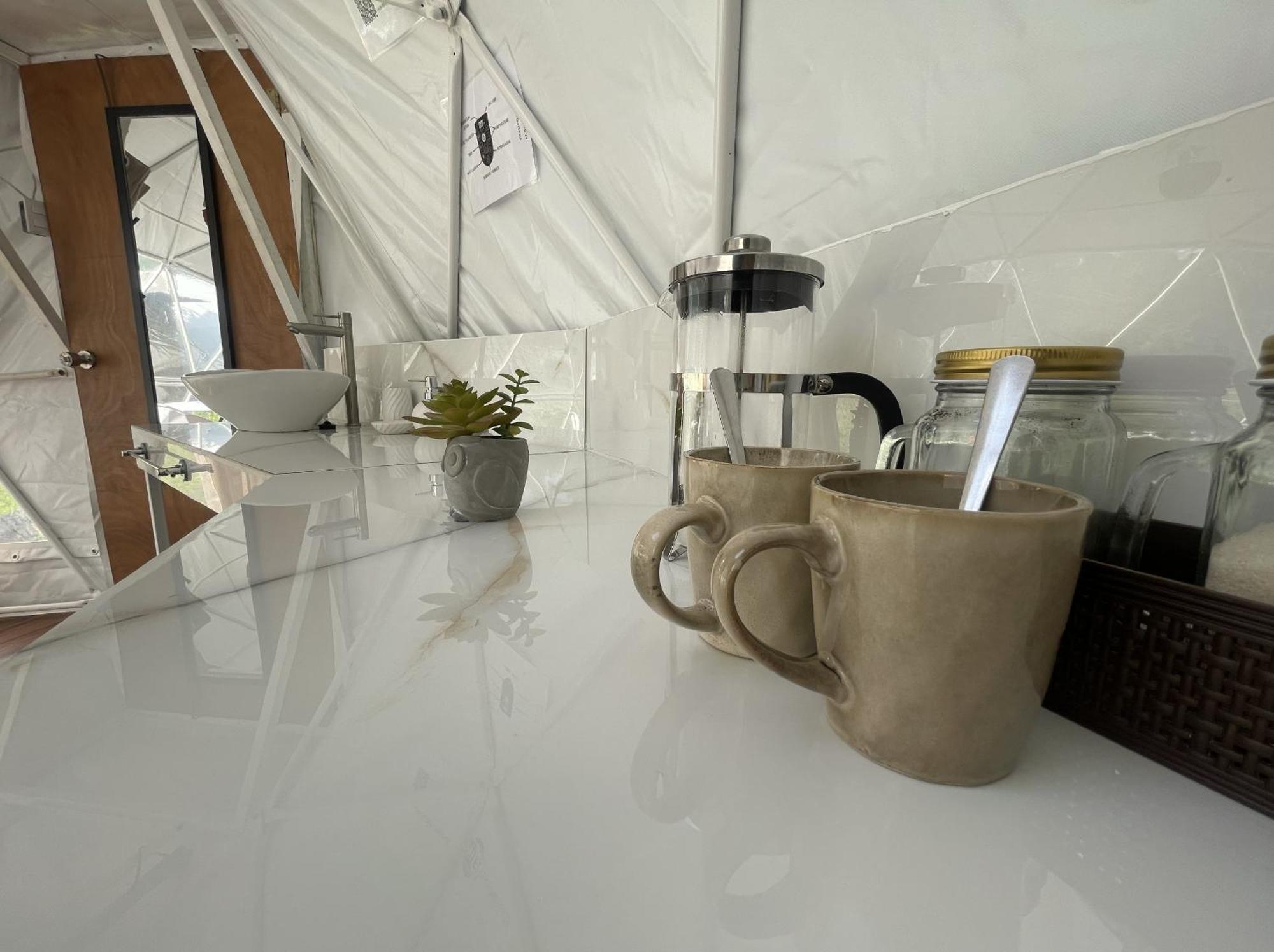 La Comarca River Glamping Dome Near Manuel Antonio Esterno foto